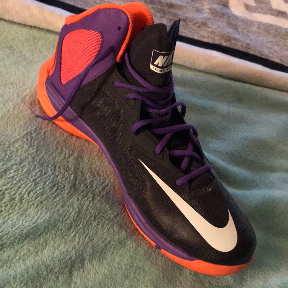 Nike prime hype DF size 14